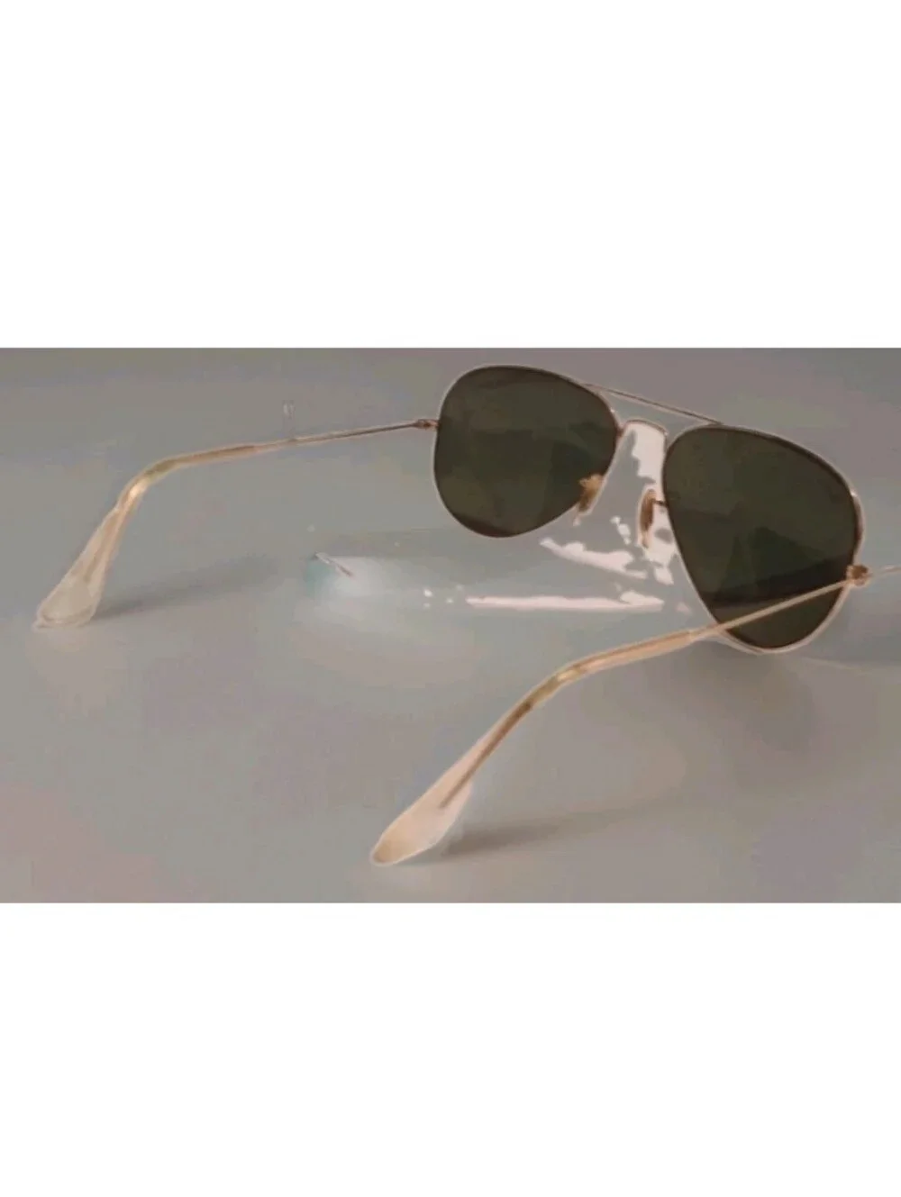 Ray-Ban RB3025 Aviator Pilot Sunglasses Gold Metal Frame Gray Lens Read Descrip.